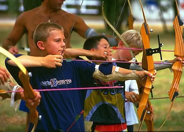 V4 Bi-trifamiliare 이솔라 알바렐라