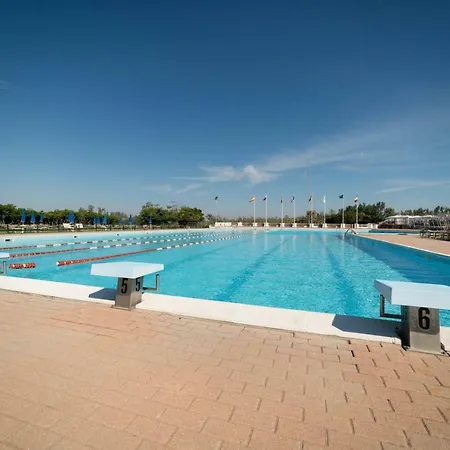 V4 Bi-trifamiliare Albarella Island