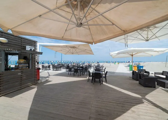 V4 Bi-trifamiliare * Albarella Island